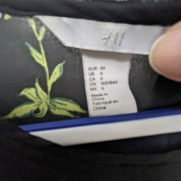 H&M Tank Blouse (6) - Picture 4 of 5